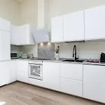 Loft In With Private Terrace & Jacuzzi Holiday home Milan