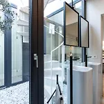 Loft In With Private Terrace & Jacuzzi Holiday home Milan